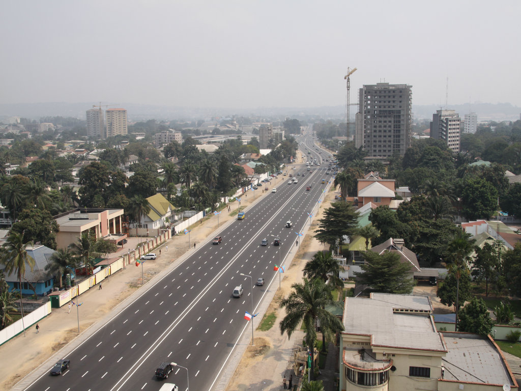 刚果（金）金沙萨标志性工程--630大道